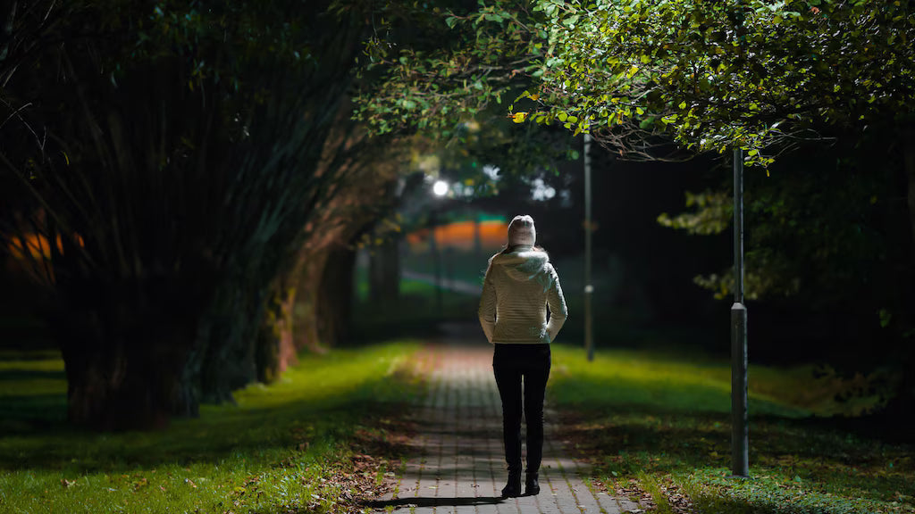 RTL Nieuws: 68% van vrouwen voelt zich onveilig in het donker – waarom LUME nodig is
